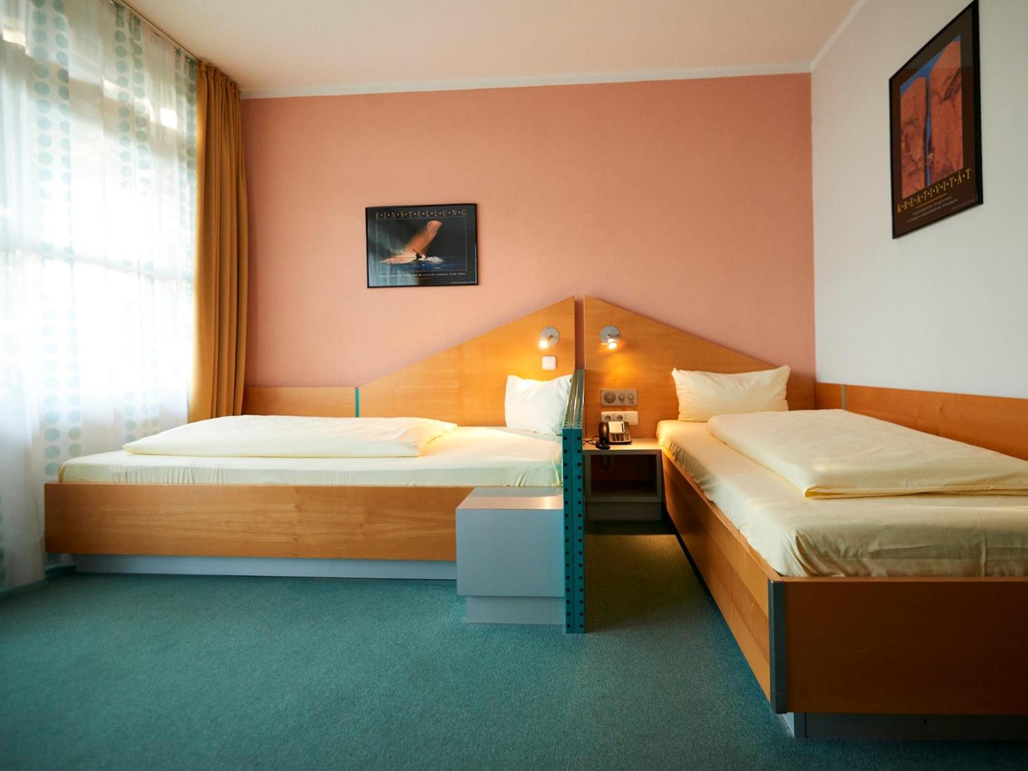 Hotel Sportschule Oberhaching Exteriér fotografie