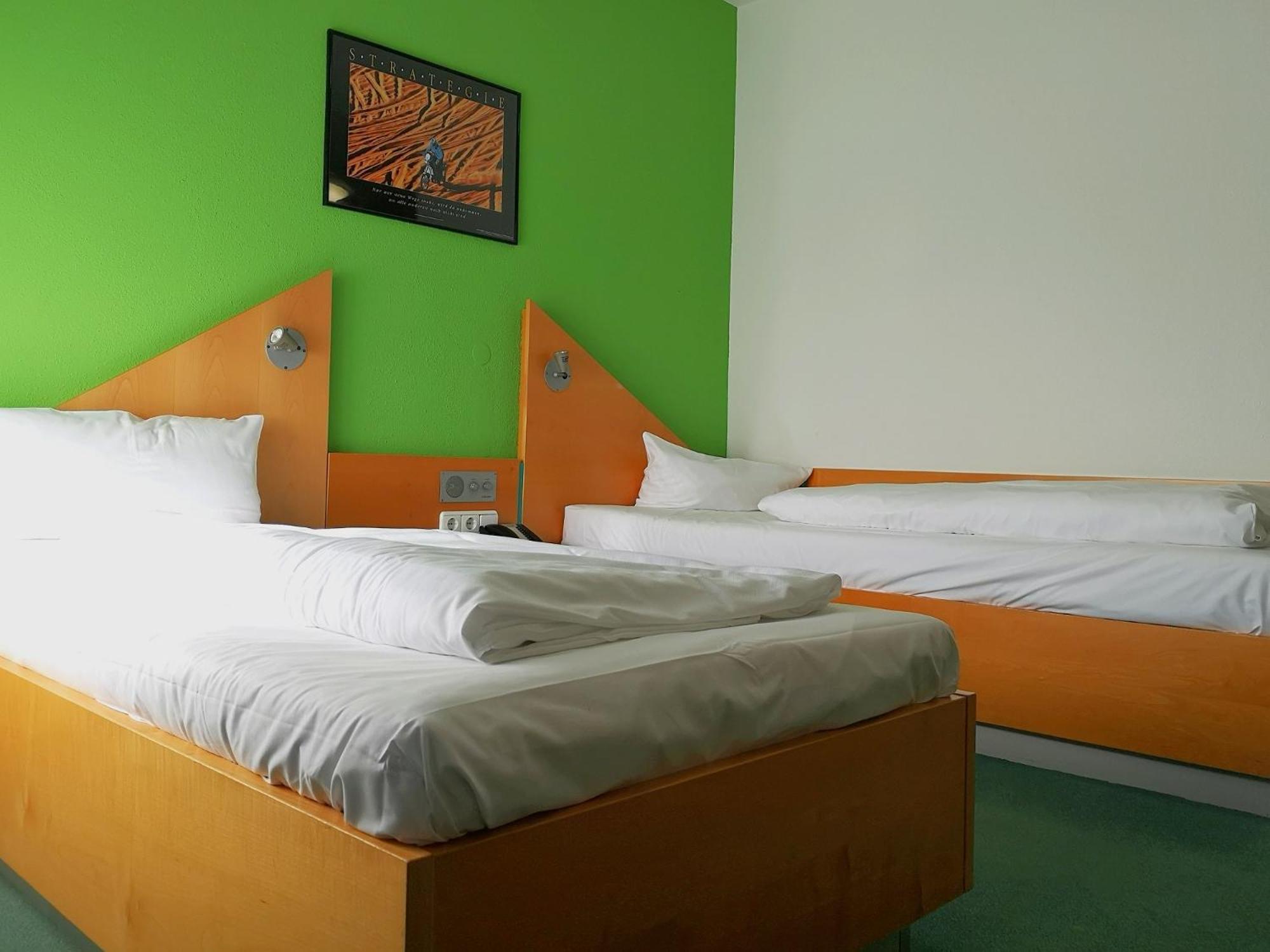 Hotel Sportschule Oberhaching Exteriér fotografie