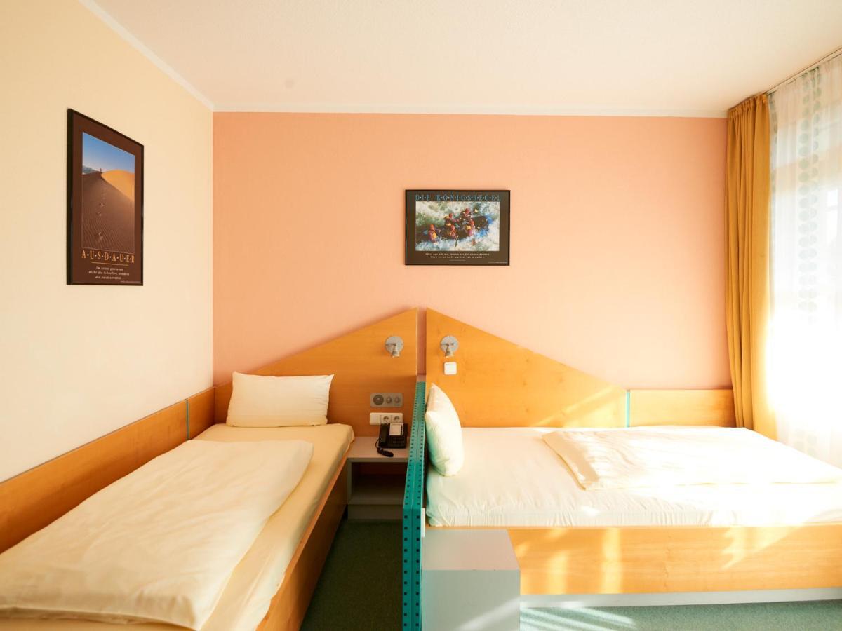 Hotel Sportschule Oberhaching Exteriér fotografie